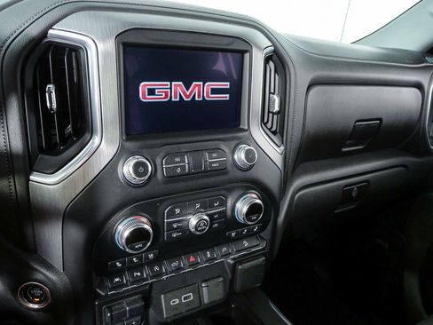 Used 2021 GMC Sierra 1500 Denali w/ Technology Package AWD/4WD image 13