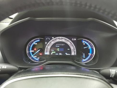 Used 2021 Toyota RAV4 XSE AWD/4WD image 24