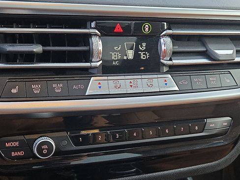 Certified 2023 BMW X3 xDrive30i w/ M Sport Package image 17