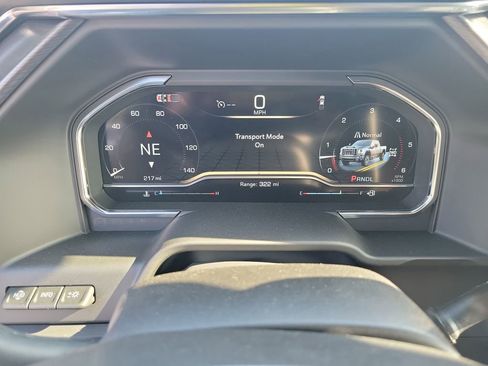 New 2025 GMC Sierra 3500 Denali Ultimate AWD/4WD image 32