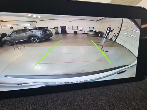 New 2026 Nissan Kicks S image 19