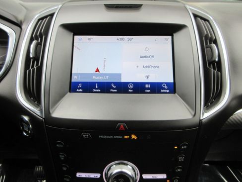 Used 2020 Ford Edge Titanium w/ Equipment Group 301A AWD/4WD image 39
