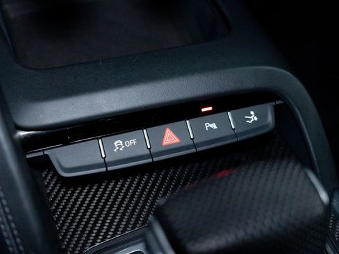 Used 2017 Audi R8 V10 image 45