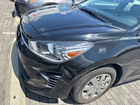 Used 2023 Kia Rio S FWD image 4