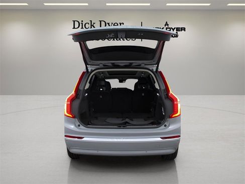 Certified 2025 Volvo XC90 B5 Plus image 30