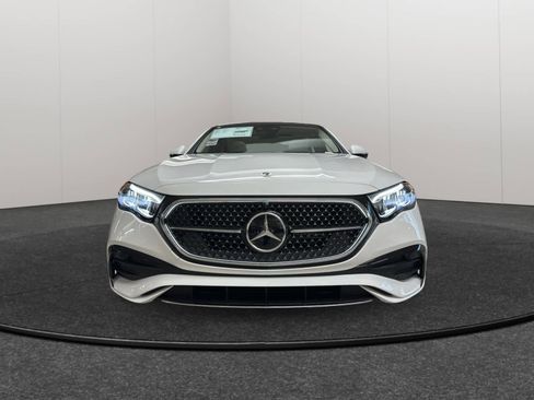 New 2026 Mercedes-Benz E 350 4MATIC Sedan image 2