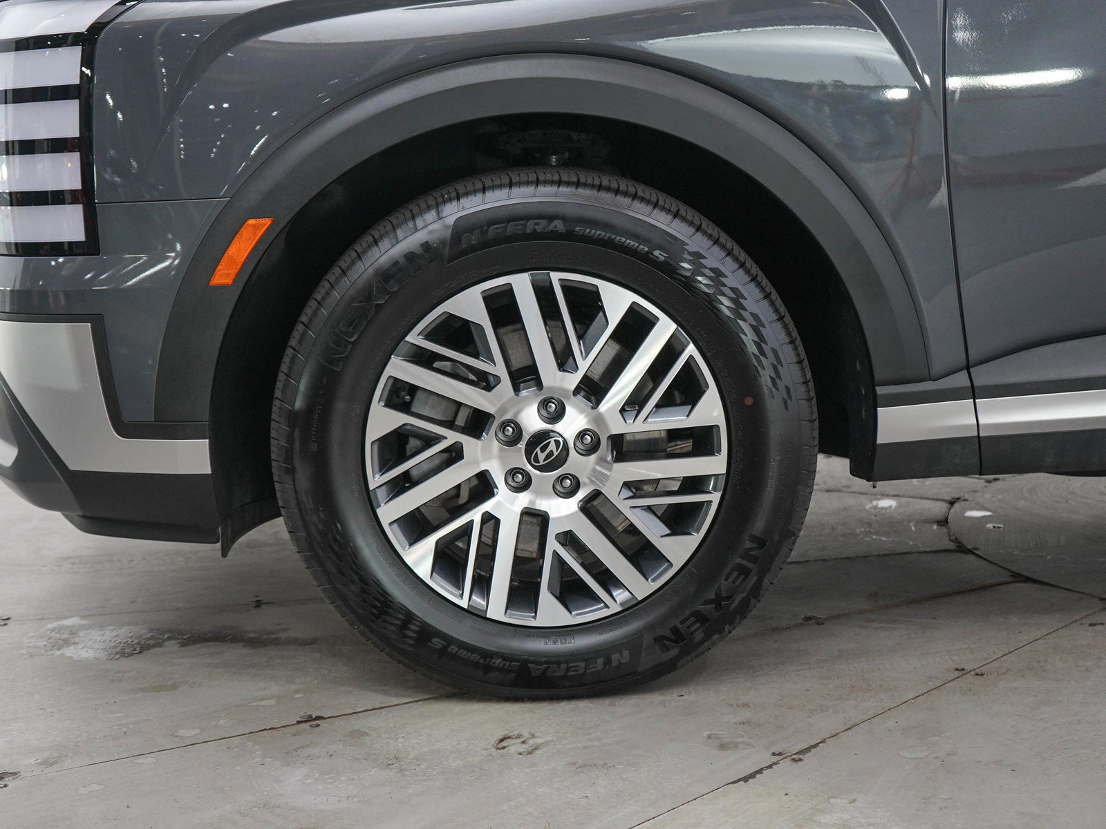 Used 2026 Hyundai Palisade SEL AWD/4WD image 33