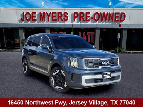 Used 2024 Kia Telluride S w/ S Sunroof Package FWD image 1