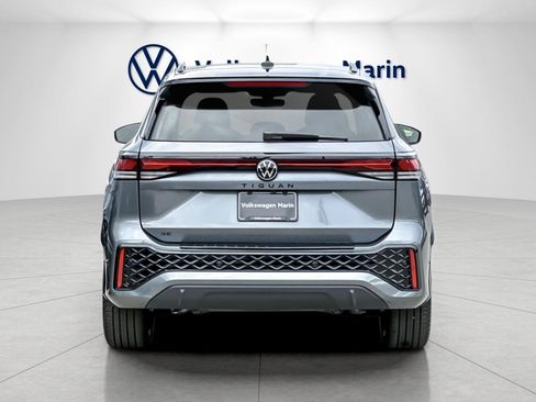 New 2026 Volkswagen Tiguan SE R-Line image 4