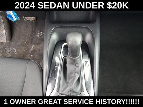 Used 2024 Toyota Corolla LE image 23