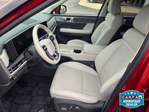 Certified 2025 Hyundai Santa Fe SEL AWD/4WD image 23