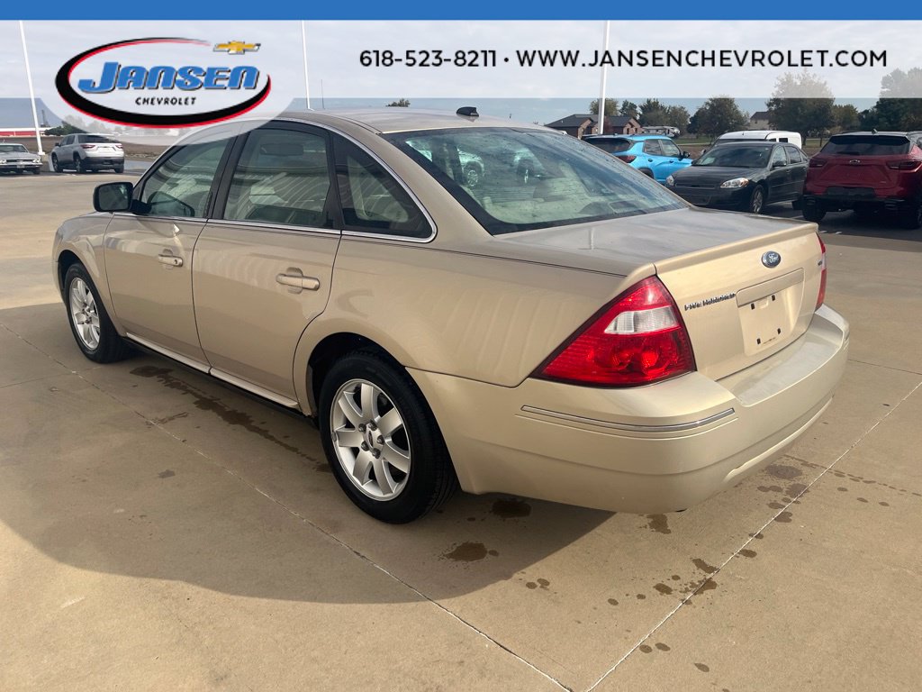 Used 2007 Ford Five Hundred SEL FWD image 4