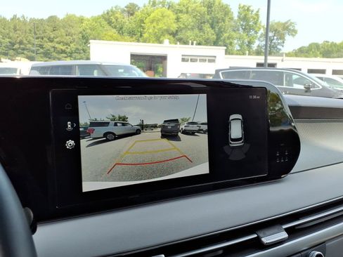 Used 2024 Hyundai Palisade SEL FWD image 9