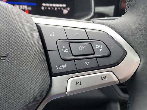 New 2026 Volkswagen Jetta SE image 22