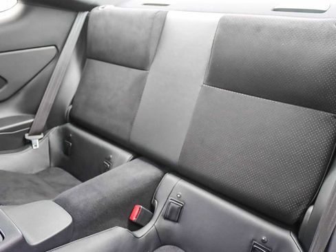 Used 2024 Toyota GR86 Premium image 17