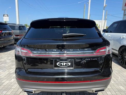 Used 2019 Lincoln Nautilus Select AWD/4WD image 8