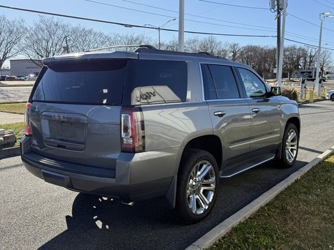 Used 2019 GMC Yukon SLT w/ Premium Edition image 10