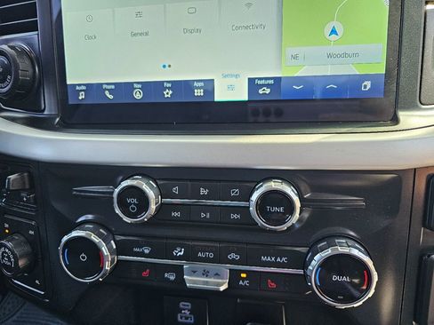 Used 2022 Ford F150 XLT w/ Equipment Group 302A High image 9