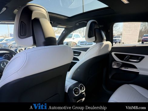 Certified 2025 Mercedes-Benz GLC 300 4MATIC image 21