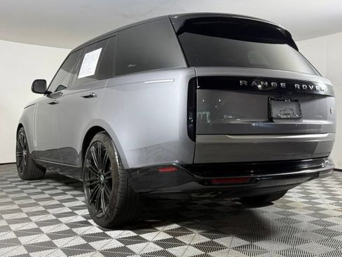 Certified 2023 Land Rover Range Rover SV AWD/4WD image 4