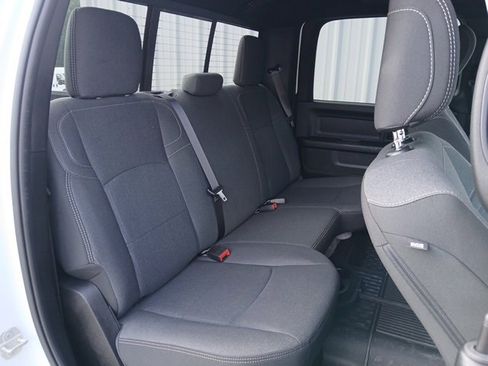 Used 2024 RAM 3500 Tradesman w/ Chrome Appearance Group image 30