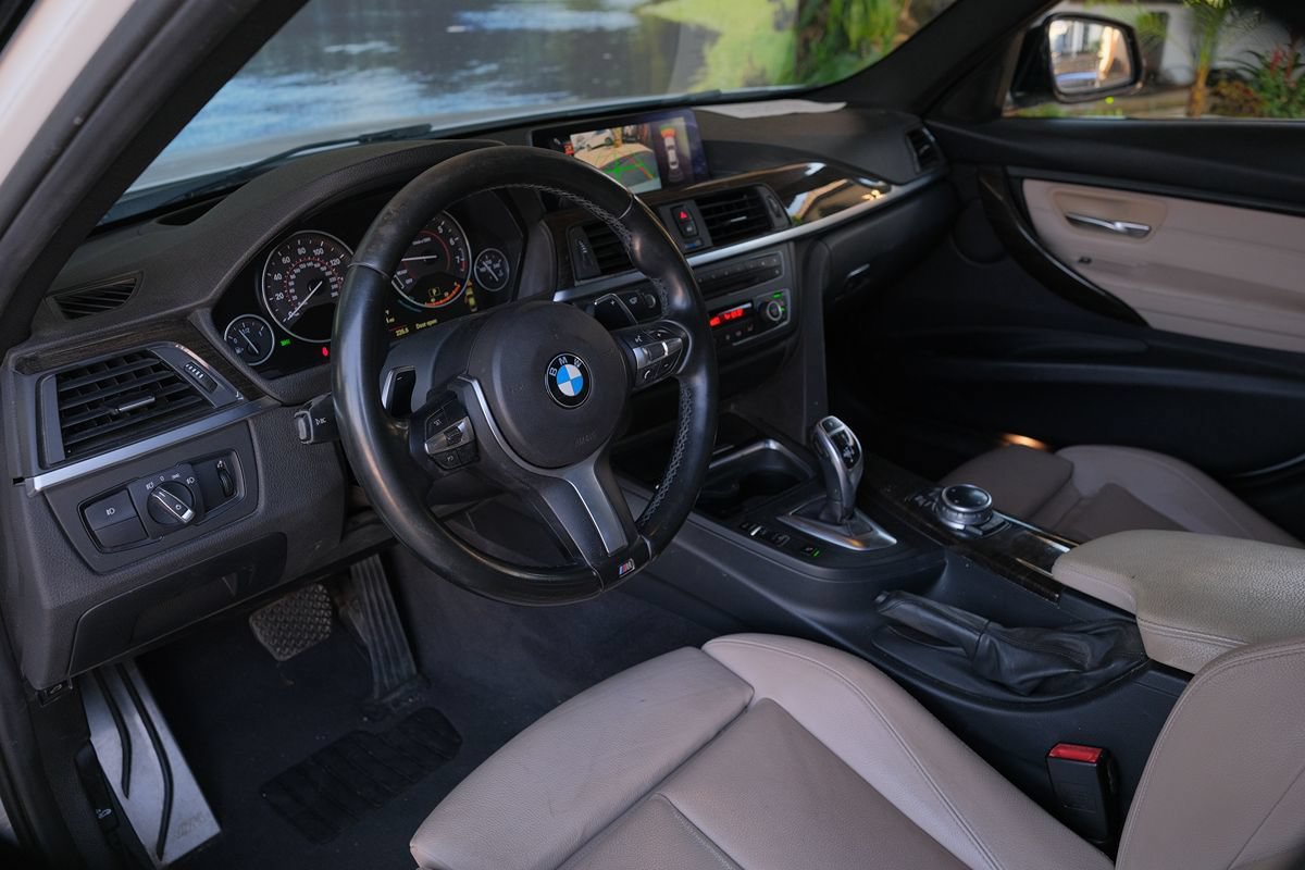 Used 2015 BMW 335i Sedan RWD image 13
