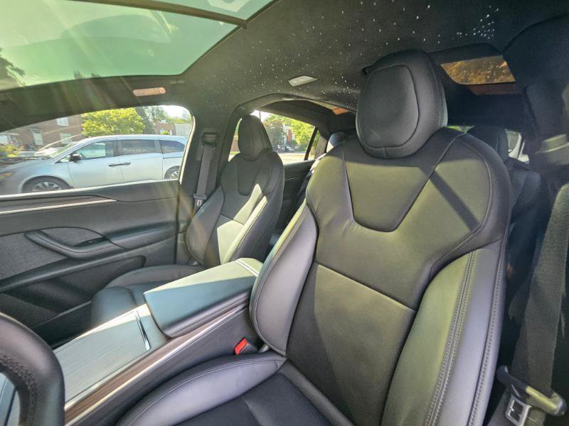 Used 2022 Tesla Model X AWD/4WD image 37