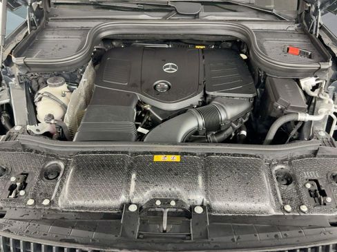Certified 2025 Mercedes-Benz GLE 350 4MATIC image 32
