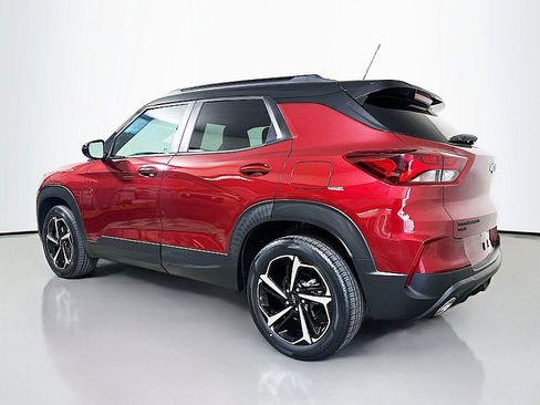Used 2023 Chevrolet TrailBlazer RS w/ Sun and Liftgate Package AWD/4WD image 5