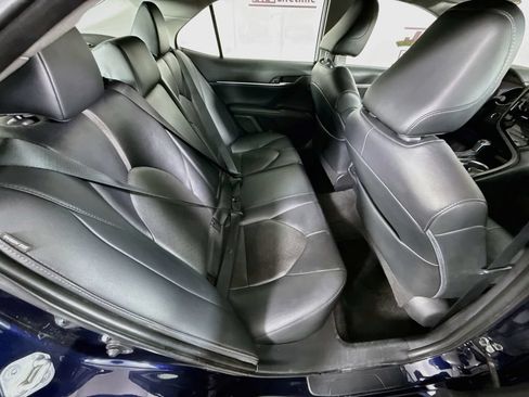 Used 2021 Toyota Camry XLE AWD/4WD image 28