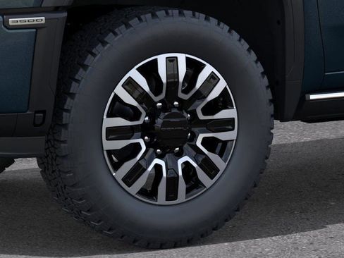 New 2026 GMC Sierra 3500 Denali Ultimate AWD/4WD image 9