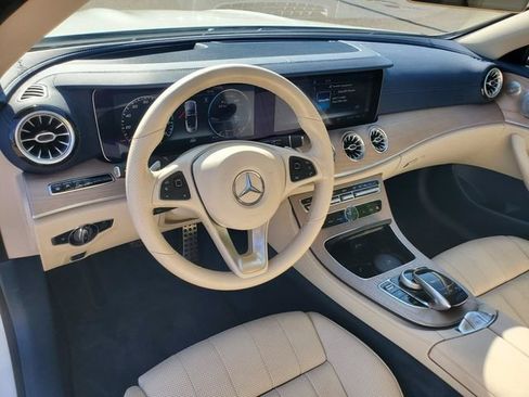 Used 2018 Mercedes-Benz E 400 4MATIC Cabriolet image 14