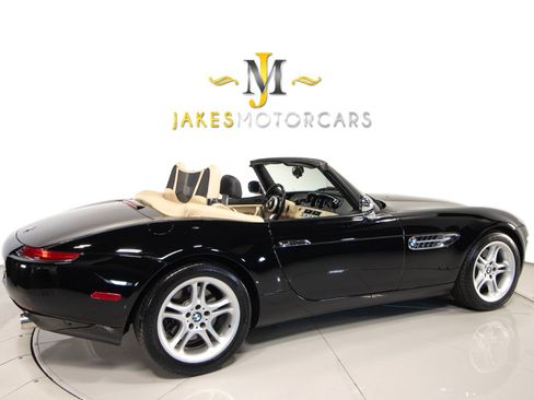 Used 2000 BMW Z8 RWD image 12