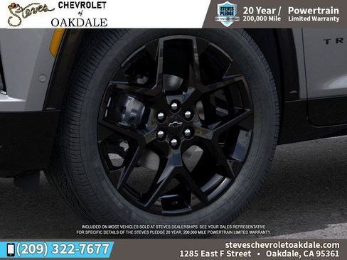 New 2026 Chevrolet Traverse RS w/ LPO, Floor Liner Package AWD/4WD image 9