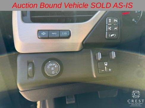 Used 2018 GMC Yukon Denali w/ Denali Ultimate Package image 12