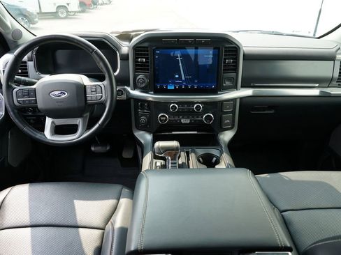 Used 2021 Ford F150 Lariat image 29