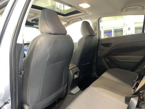 Used 2024 Subaru Crosstrek 2.0i Premium image 16