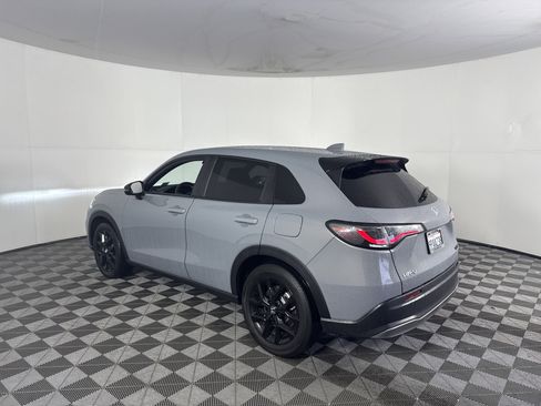 Certified 2025 Honda HR-V Sport image 25