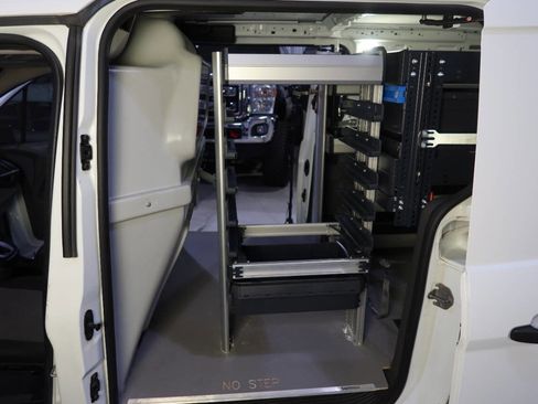 Used 2022 Ford Transit Connect XL image 20