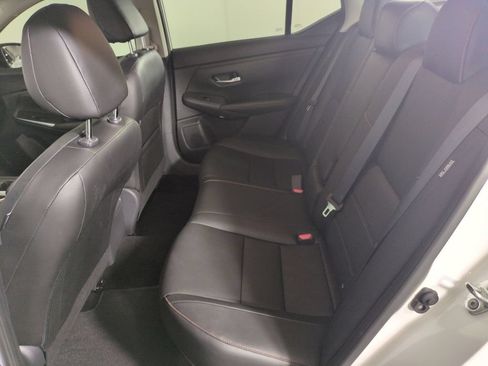 Used 2021 Nissan Sentra SR w/ SR Premium Package FWD image 27