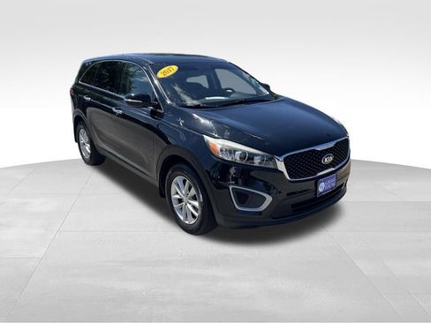 Used 2017 Kia Sorento L FWD image 8