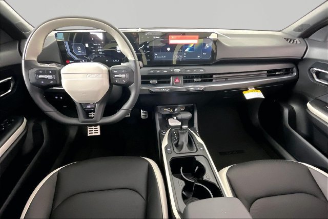 New 2027 Kia K4 GT-Line Turbo FWD image 6