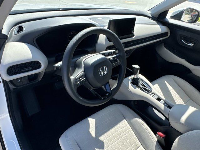 Certified 2025 Honda HR-V LX image 17