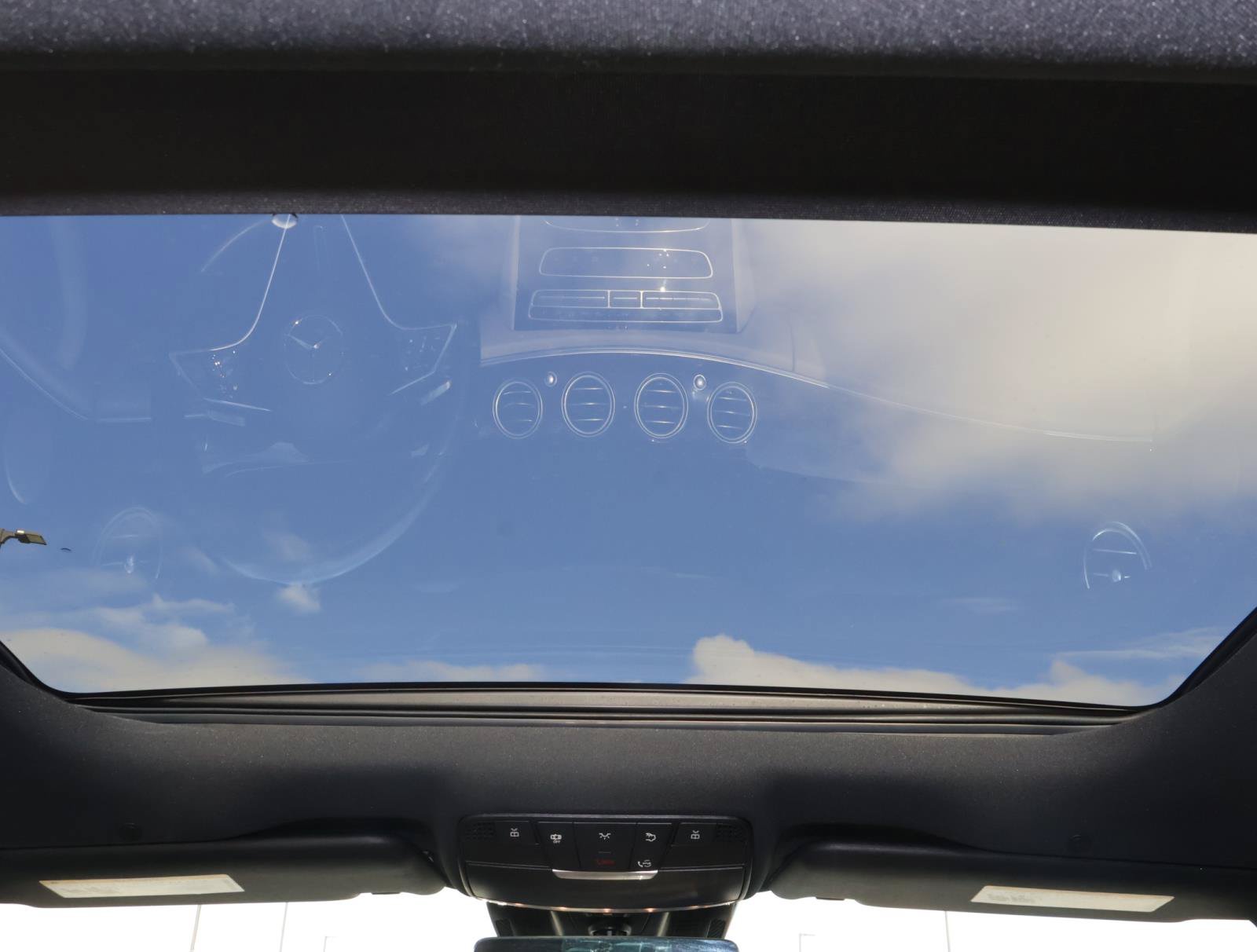 Used 2021 Mercedes-Benz E 350 Sedan image 13