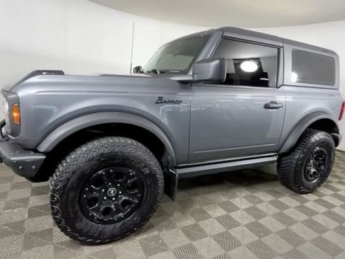 Used 2021 Ford Bronco 2-Door w/ Sasquatch Package AWD/4WD image 11