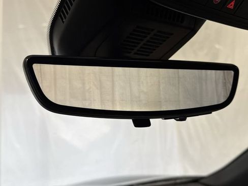 Used 2025 Chevrolet Equinox ACTIV w/ Safety and Technology Package image 17