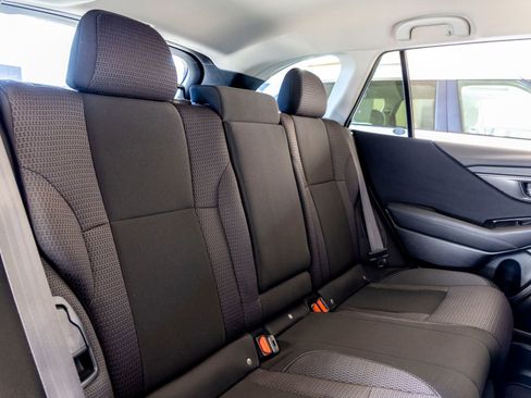 Used 2022 Subaru Outback Premium image 23