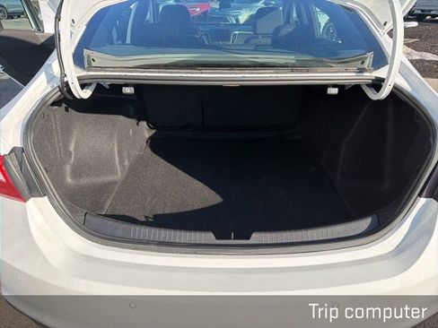 Used 2024 Chevrolet Malibu LT image 27