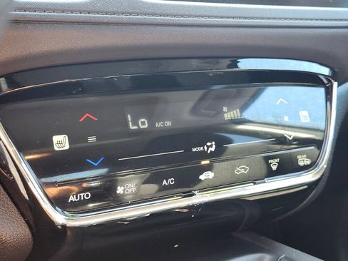 Used 2018 Honda HR-V EX image 23