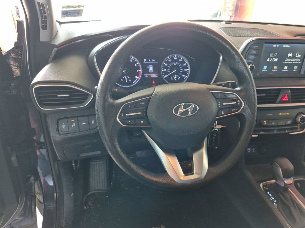 Used 2019 Hyundai Santa Fe SE FWD image 16